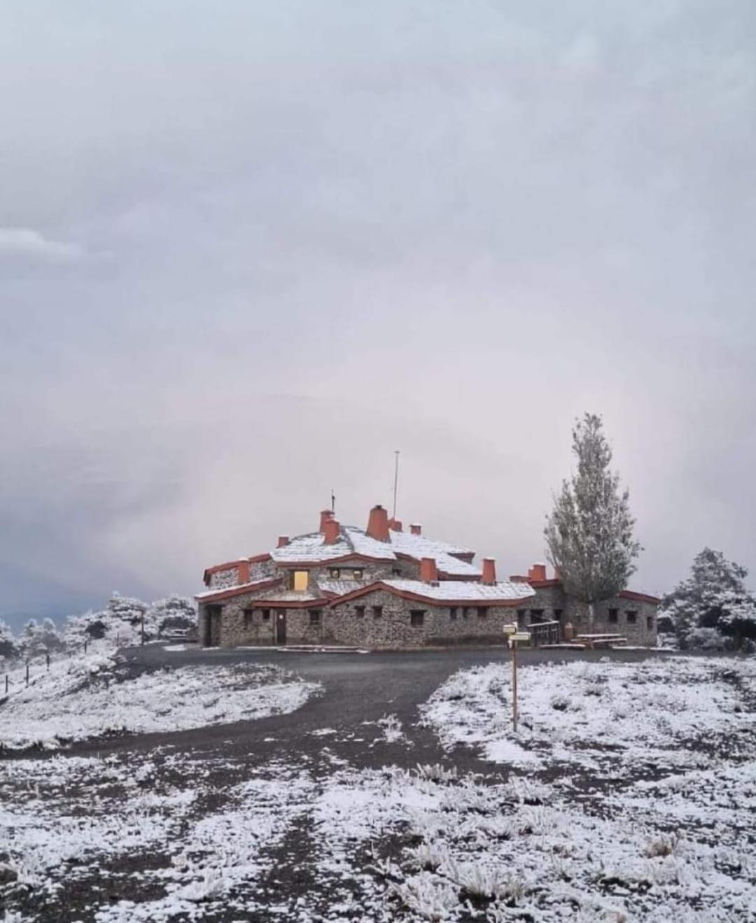 Вилла Molino De Santa Agueda Херес-дель-Маркесадо Экстерьер фото